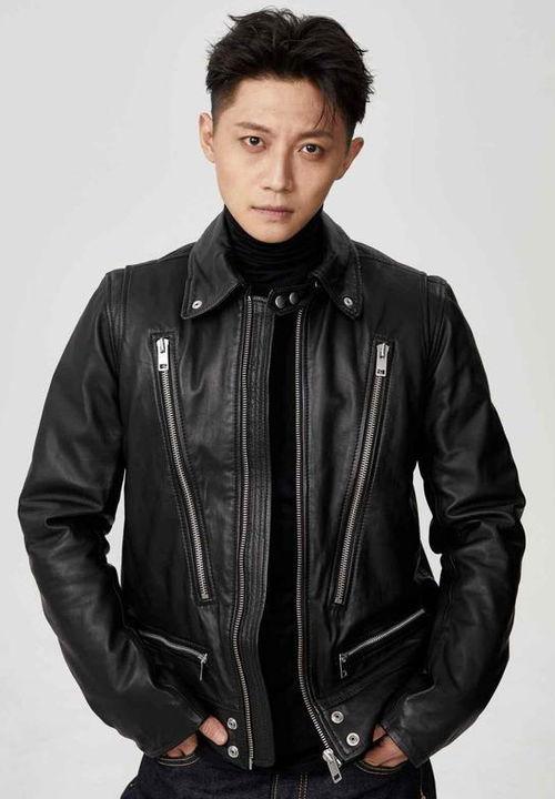 侯雪龙演员生活照,光影之外，生活如诗